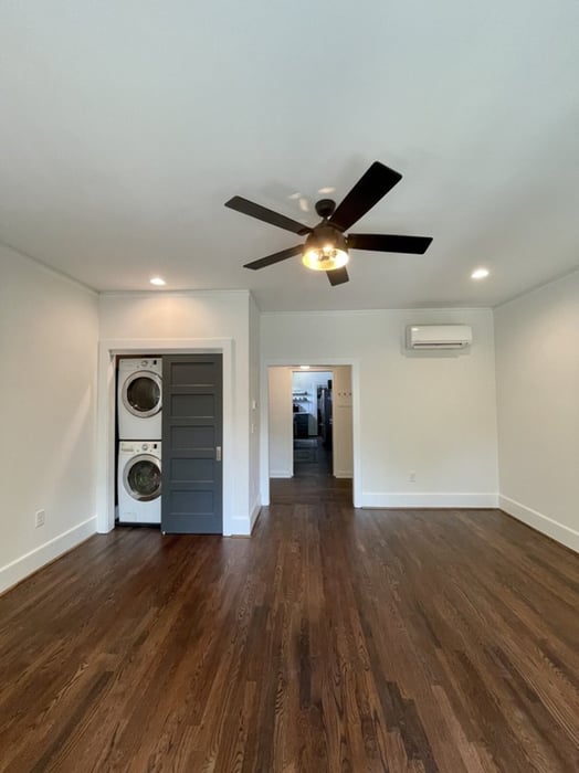 home-addition-columbia-sc-wood-floors-with-washer-dryer-1